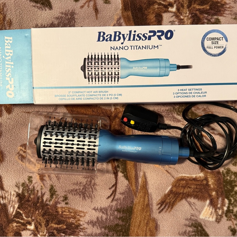 BaBylissPRO Nano Titanium Hair Dryer Brush